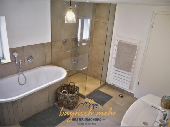 Ihre Ferienwohnung Bayrisch Mehr... Gstadt am Chiemsee Δωμάτιο φωτογραφία